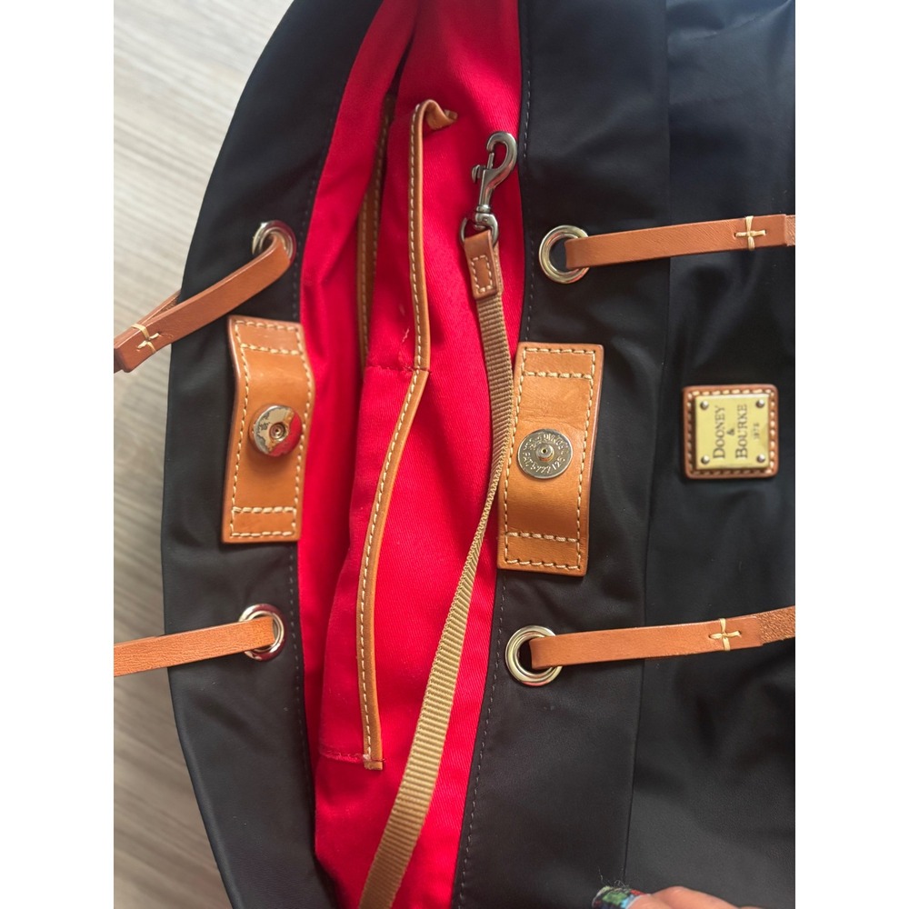 Dooney & Bourke Black Nylon Tote Bag Tan‎ Leather Straps Red Interior Shopper - Picture 8 of 12